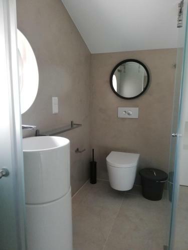 The Fox Farm House - Full Private Property With Heated & Covered Pool