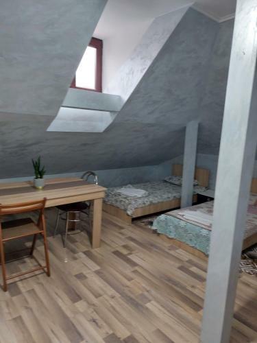 Hostal Camera Tripla