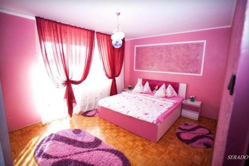 Apartamente Deluxe Serado