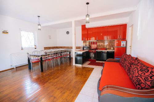 Hostal Pensiunea Izabel