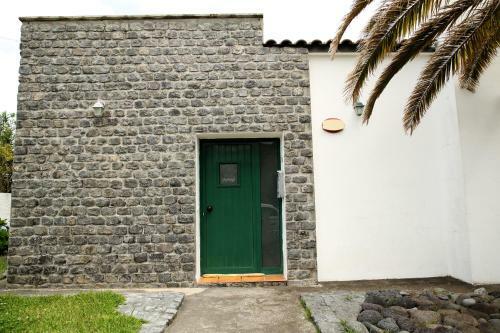 Mosteiros Vineyard House
