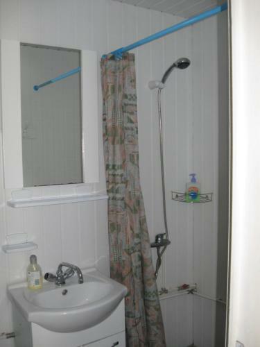 Hostal Podina Guest House