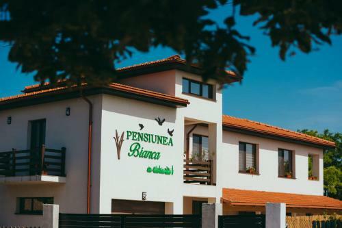 Hostal Pensiunea Bianca