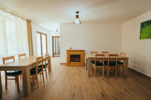 Hostal Pensiunea Bianca