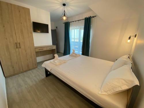Hostal Pensiunea C?su?a Cu Stuf