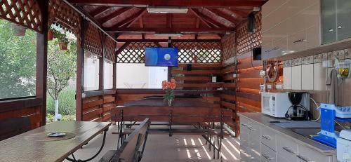 Hostal Timona- Camere De �nchiriat