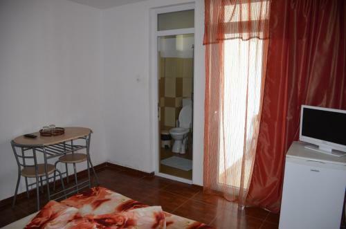 Hostal Vila Cu Livada
