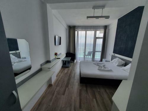 Premium Sea View ***