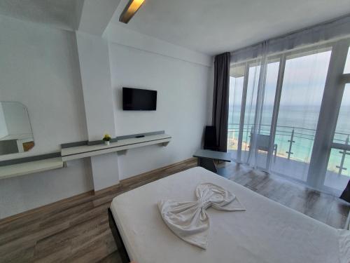 Premium Sea View ***