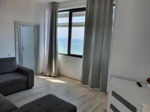 Premium Sea View ***