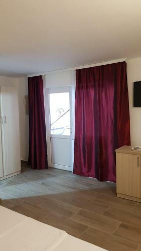Hostal Evana House