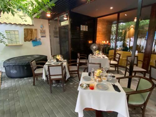 Villa Hugo's House