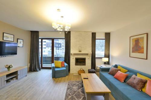 Luxury Mountain Apartment