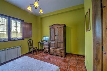 Hostal Posada De Ajo