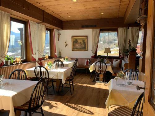 Hotel Restaurant Cafe Neu Meran