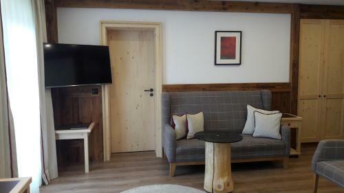 Hotel Restaurant Cafe Neu Meran