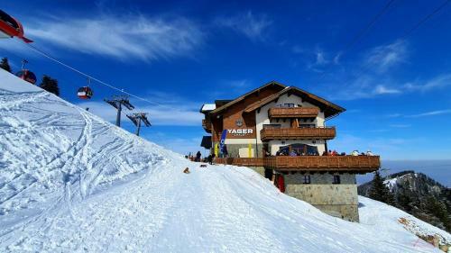 Hotel Yager Chalet