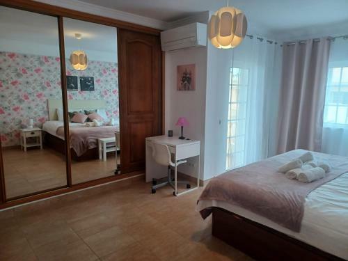 Villa Girasol With Swimming Pool And Jacuzzi