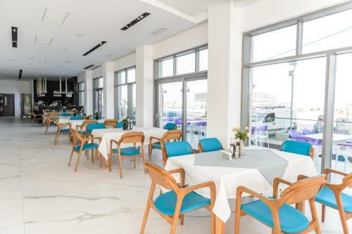 Mirage Beach Spa Hotel