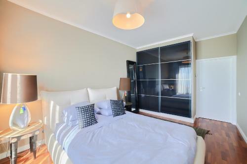 Charming Deluxe Apartment