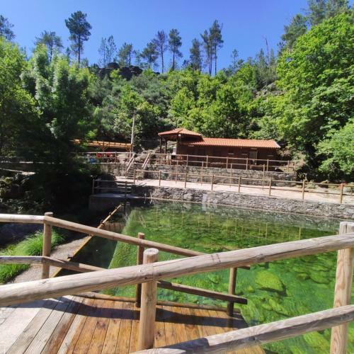 Vila Da Laje - Onde A Natureza O Envolve - Serra Da Estrela