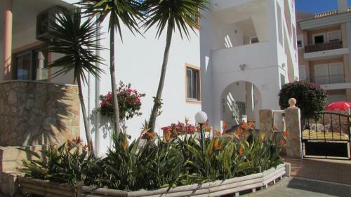 Apartamento T1 (2-4 Per.)com Piscina, Perto Da Praia