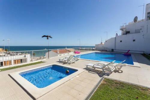 Apartamento Sobre A Praia