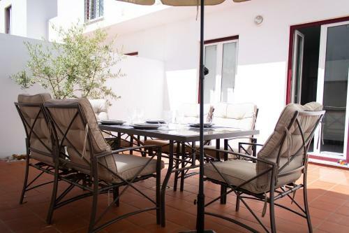 Castle House �bidos