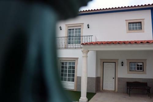 Casa Do Rio De �bidos