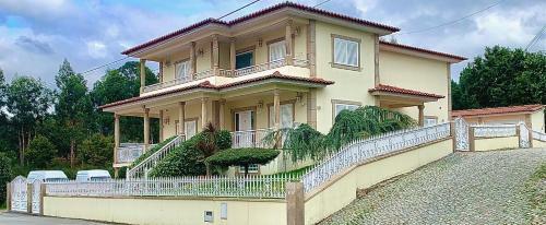 Hostal Luxury Guest House
