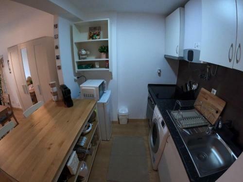 Apartamento Lisbon, Cozy Studio In Pa�o De Arcos, Oeiras