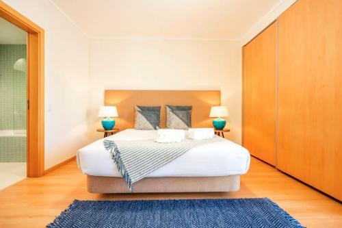Apartamento ? Oceanfront: Luxury Breathtaking Views And Pool ?