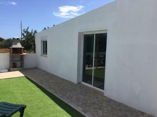 The Hamlets Apartments - The Fig Tree & The Olive Tree