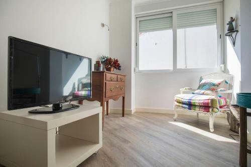 Cozy Seaview Apartment