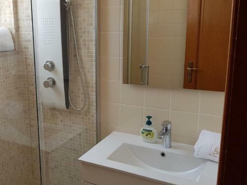 Villa Casa Dona In�s - Gal� (Albufeira) By Fhr