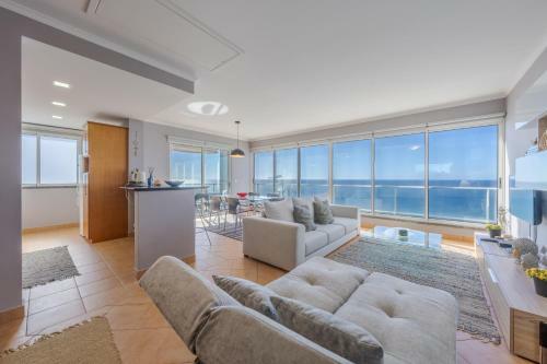 Charming Apartment On The Beach