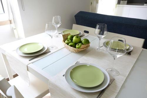 Big Wave Apartment