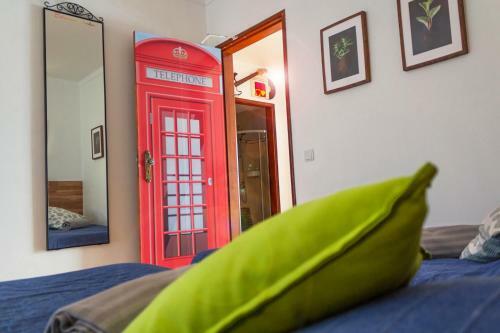 Hostal Paz & Amor Guest House - Peace & Love