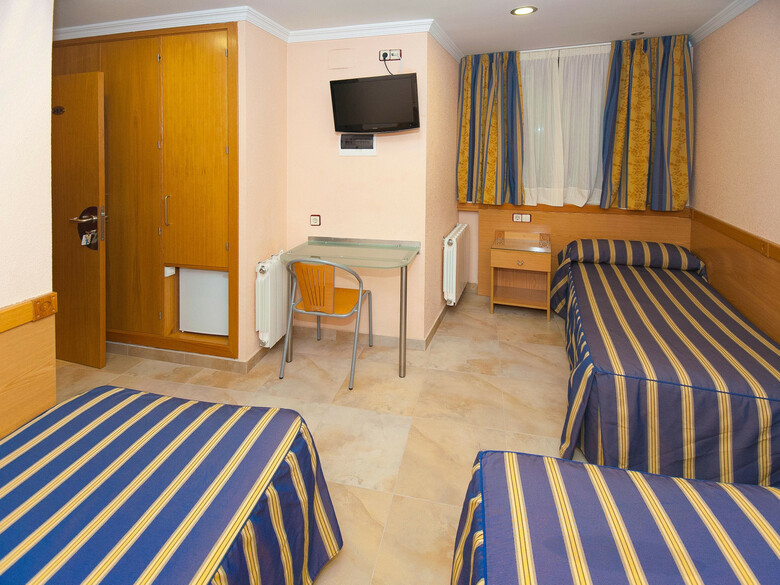 Hostal Viky