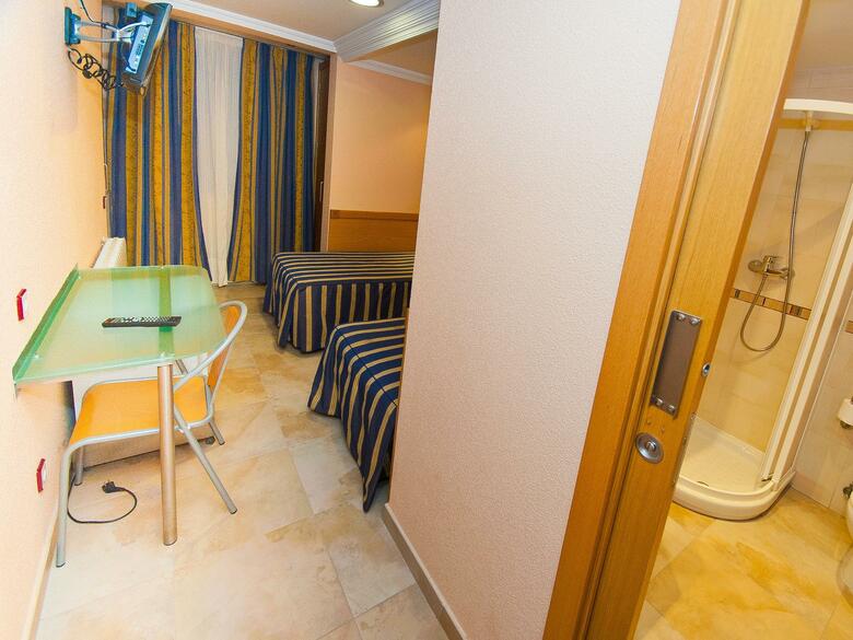 Hostal Viky