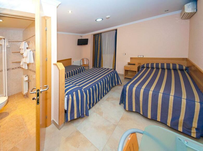Hostal Viky