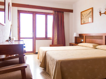 Hostal Sa Baronia