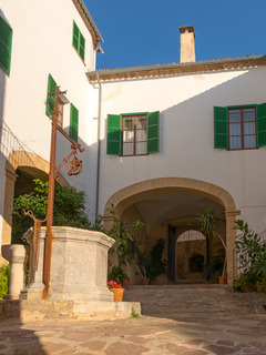 Hostal Sa Baronia
