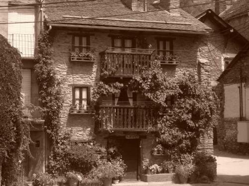 Apartamentos Aig�estortes-baqueira