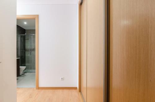 North Breeze - 2 Bedroom Apartment With Rooftop Pool