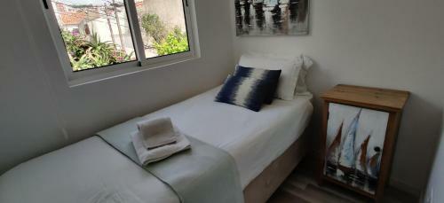 Nazar� Historic Beach House-1 Minute To The Beach