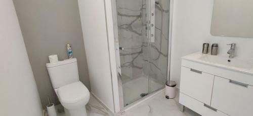 Nazar� Historic Beach House-1 Minute To The Beach