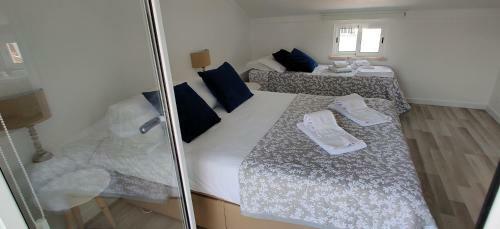 Nazar� Historic Beach House-1 Minute To The Beach