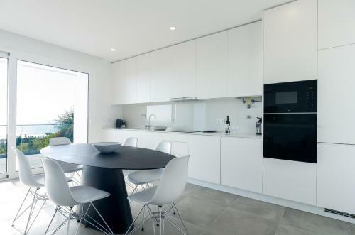 Apartamento Ocean Views - New Private Condominium With Pool & Sea Views