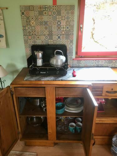 Gypsy Caravan - Shepherds Hut, Off Grid, River Views